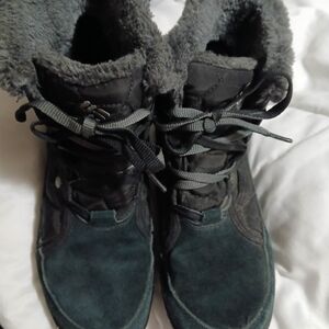 Columbia  Winter Boots